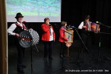 Ljudski godci DU Pernica