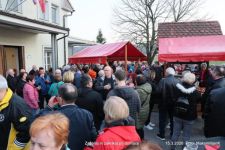 15 DRUŽENJE NA TRGU